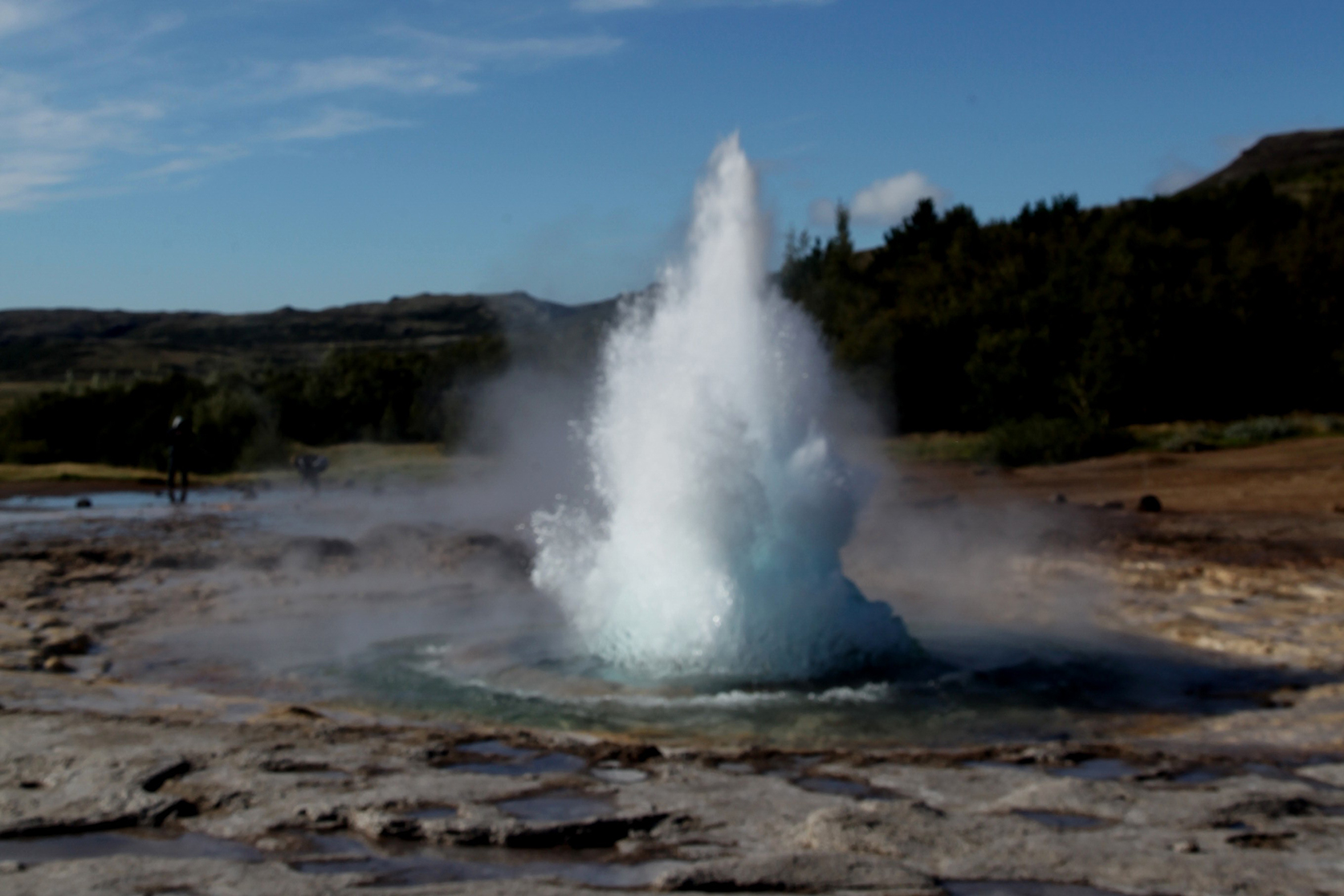 Strokkur í Haukadal. Mynd: Helgi Guðmundsson